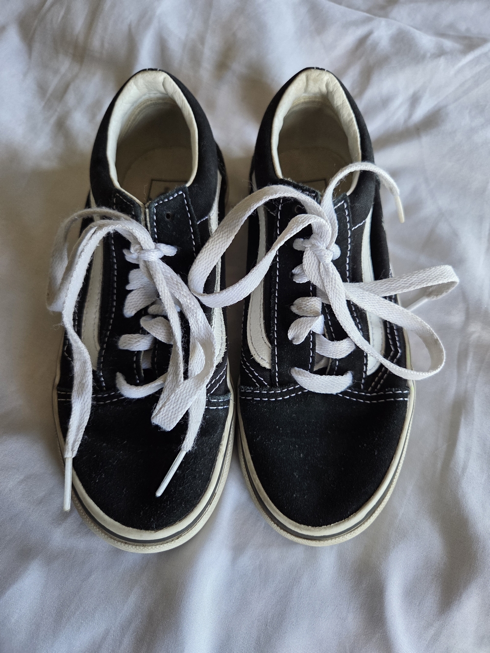 Vans | Kids Black and White Classic Low-Top Sneakers